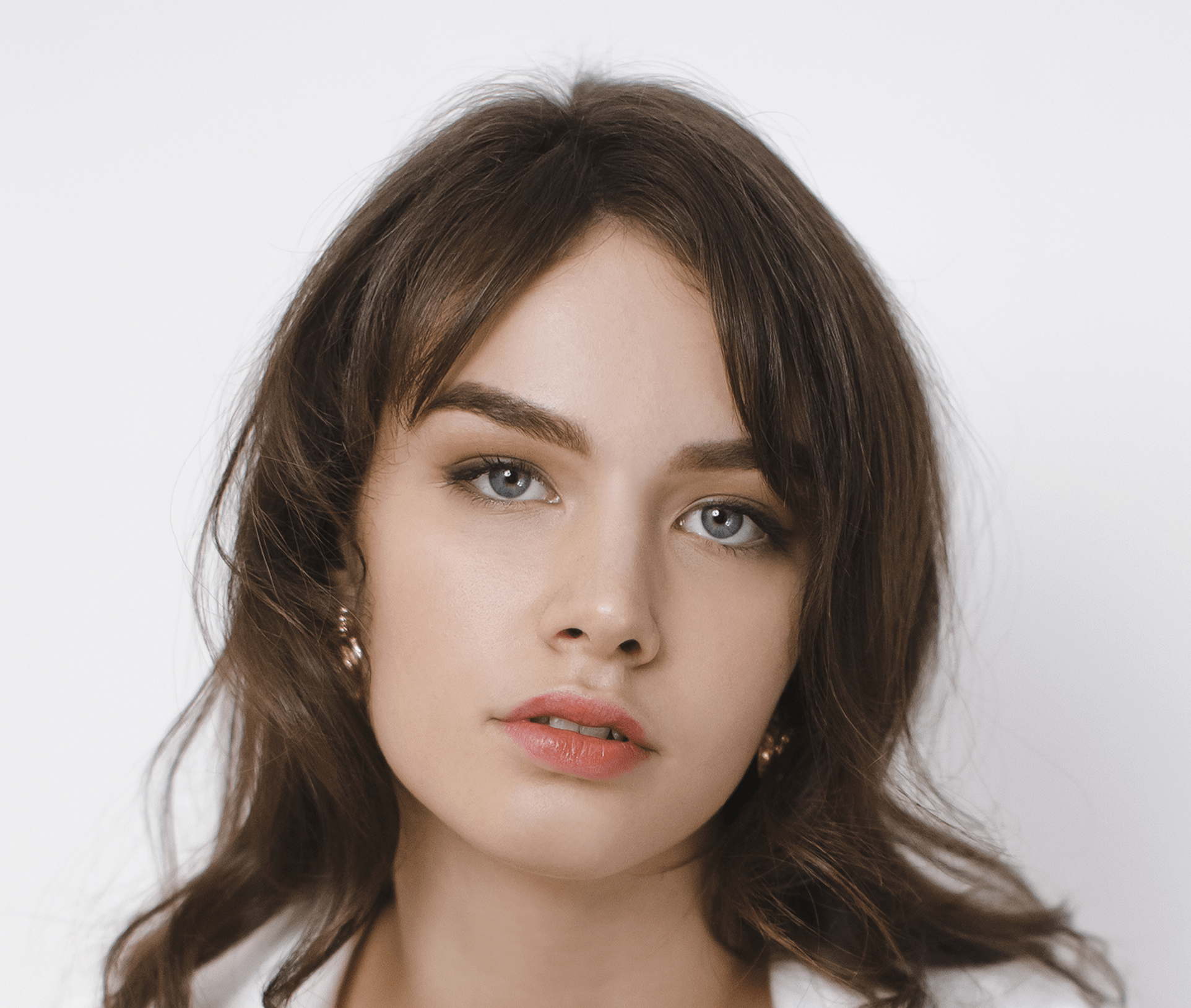 woman with dark brown hair