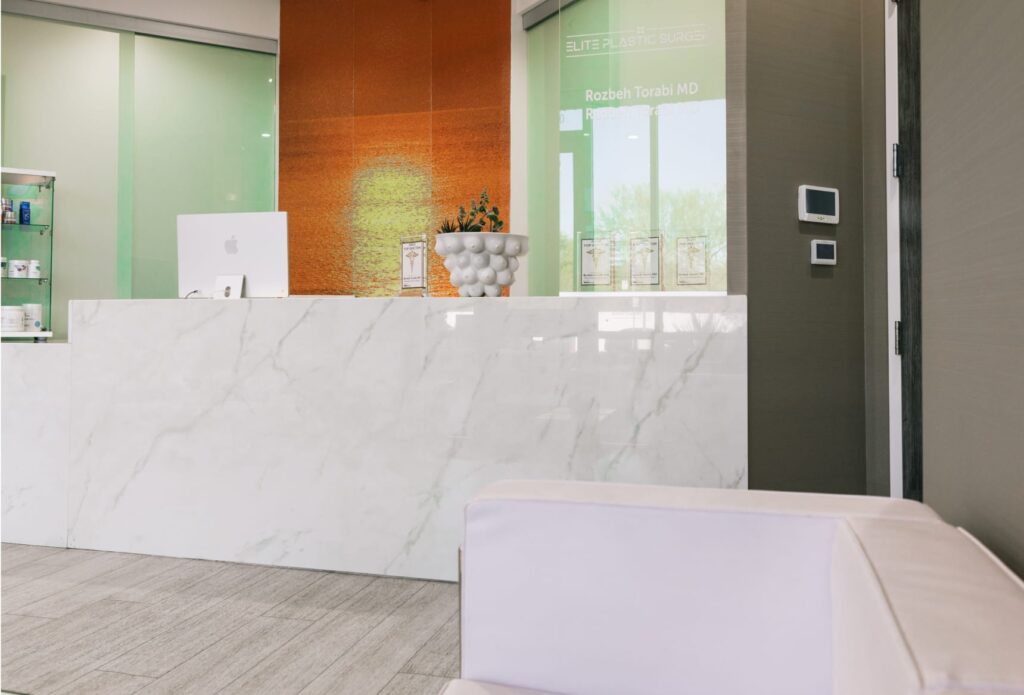 1712940270 office mod 1 - Elite Plastic Surgery