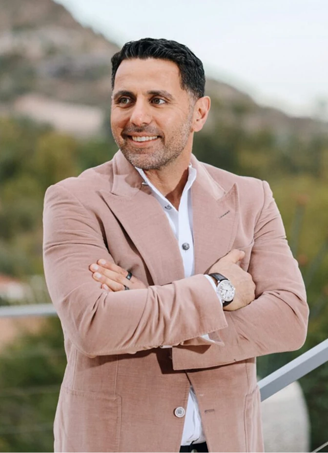 Rozbeh Torabi, MD Portrait Shot