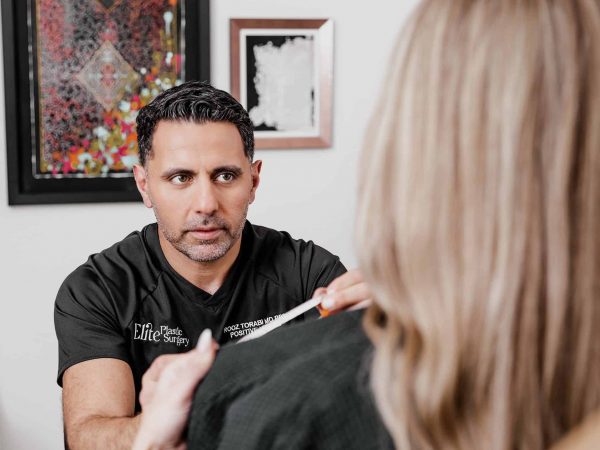 1712062778-breast-reduction-banner